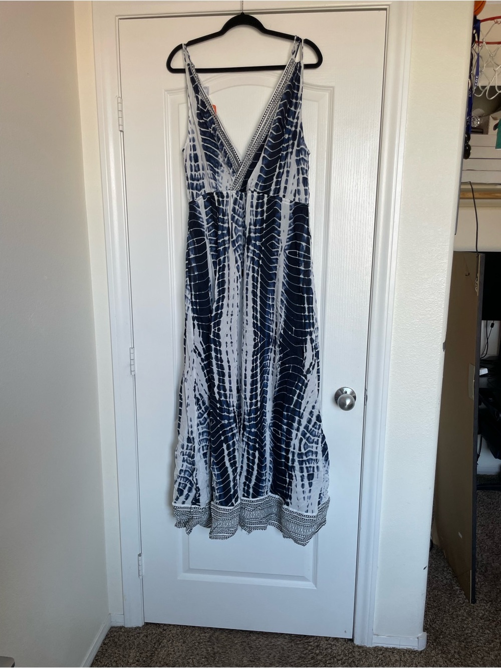 VENUS Navy and White Tie-Dye Maxi Dress